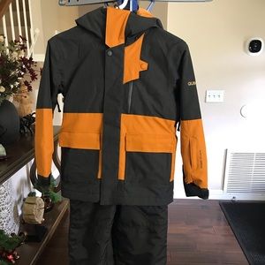 Quicksilver snow jacket and Rawik snow bib